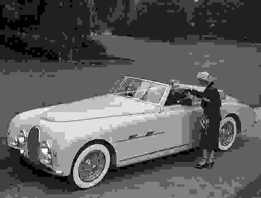 Bugatti Type 101 : last stand